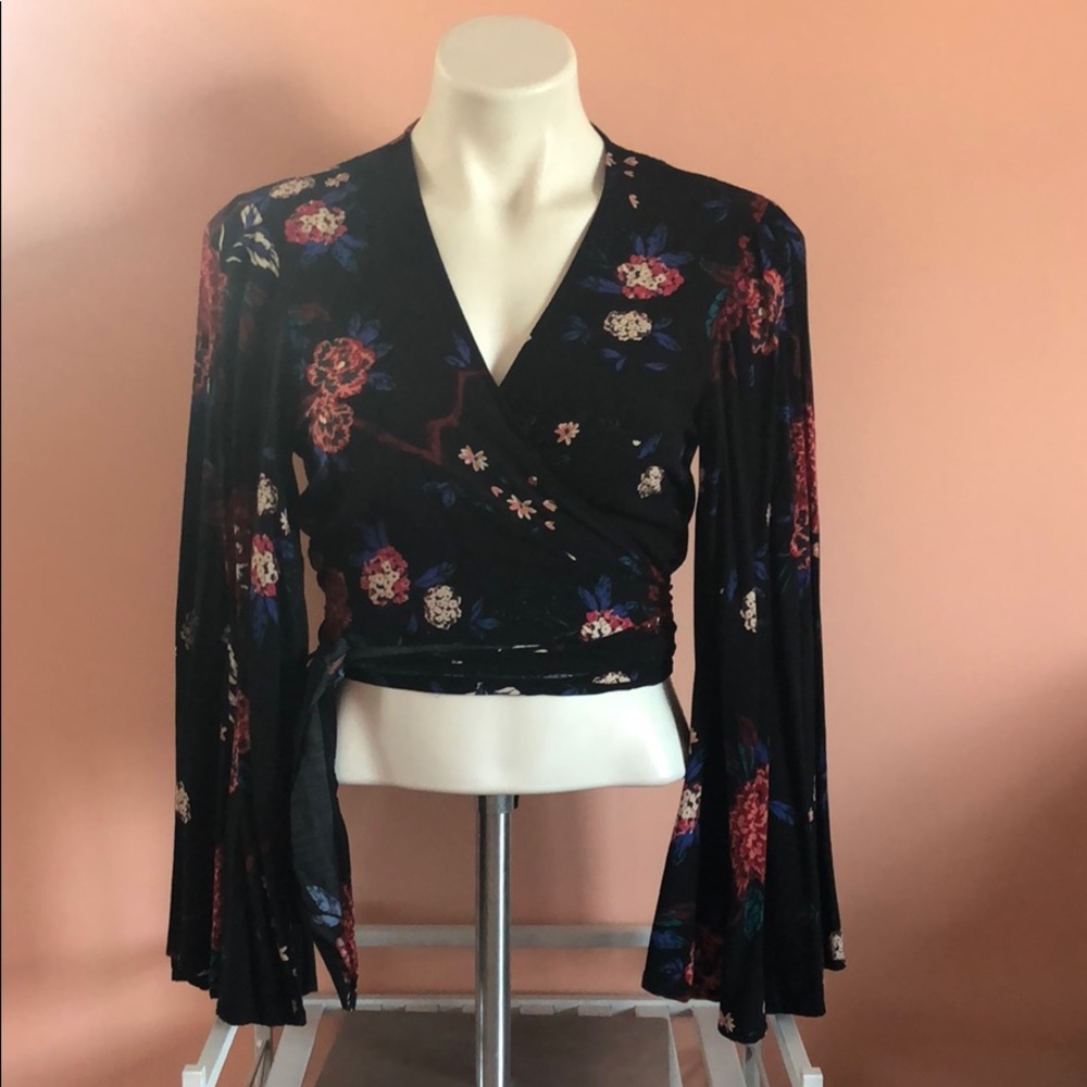 Floral belly shirt
